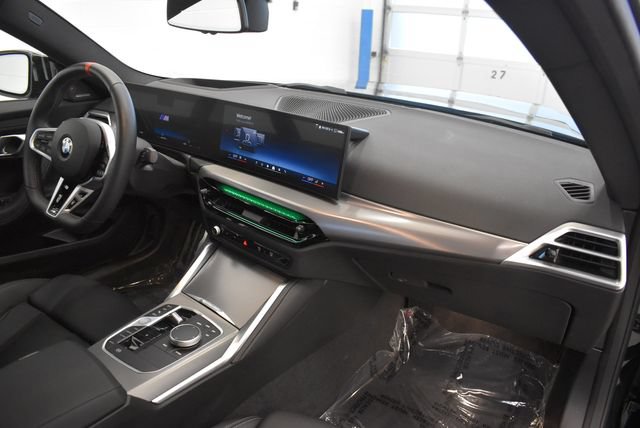 Used 2026 BMW M240i xDrive Coupe AWD/4WD image 18