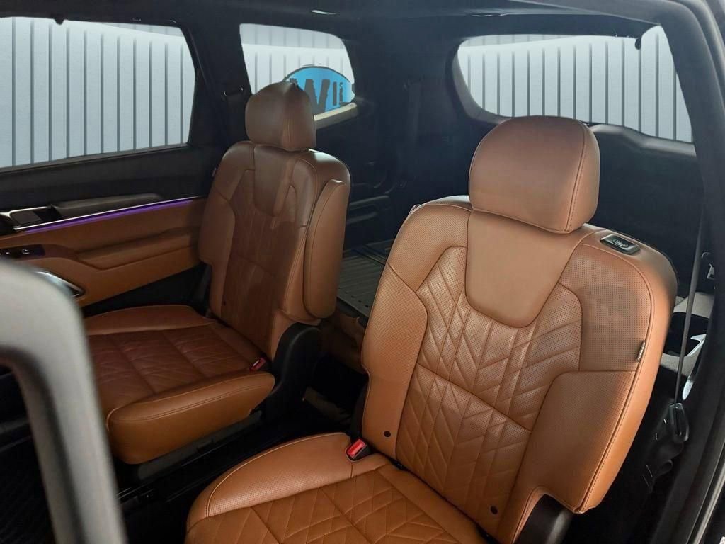 Used 2024 Kia Telluride SX Prestige X-Pro AWD/4WD image 17
