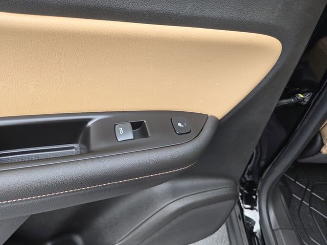 Used 2023 Chevrolet Blazer Premier w/ Enhanced Convenience Package AWD/4WD image 17
