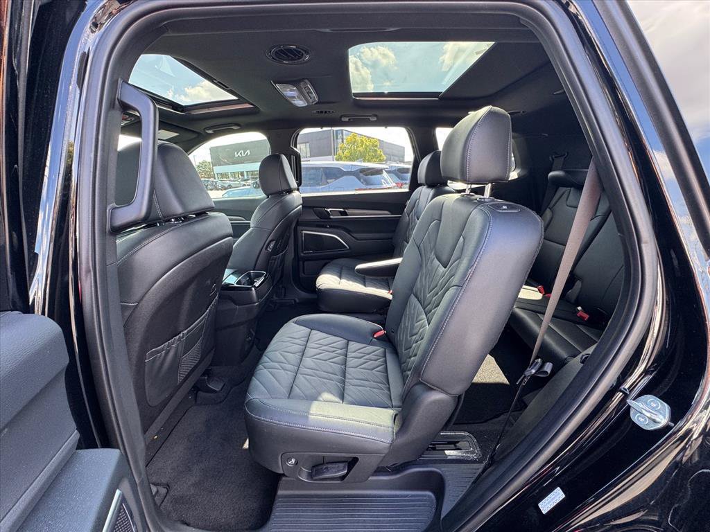 Certified 2025 Kia Telluride SX X-Line AWD/4WD image 12