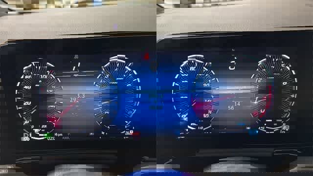 Certified 2025 Mercedes-Benz GLA 250 4MATIC image 18