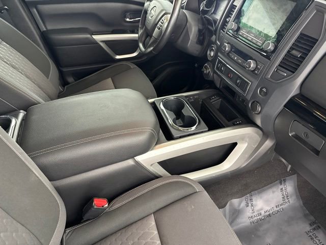 Certified 2024 Nissan Titan SV AWD/4WD image 19