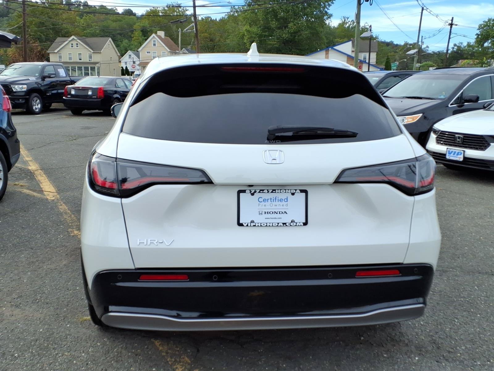 Certified 2024 Honda HR-V EX-L image 5