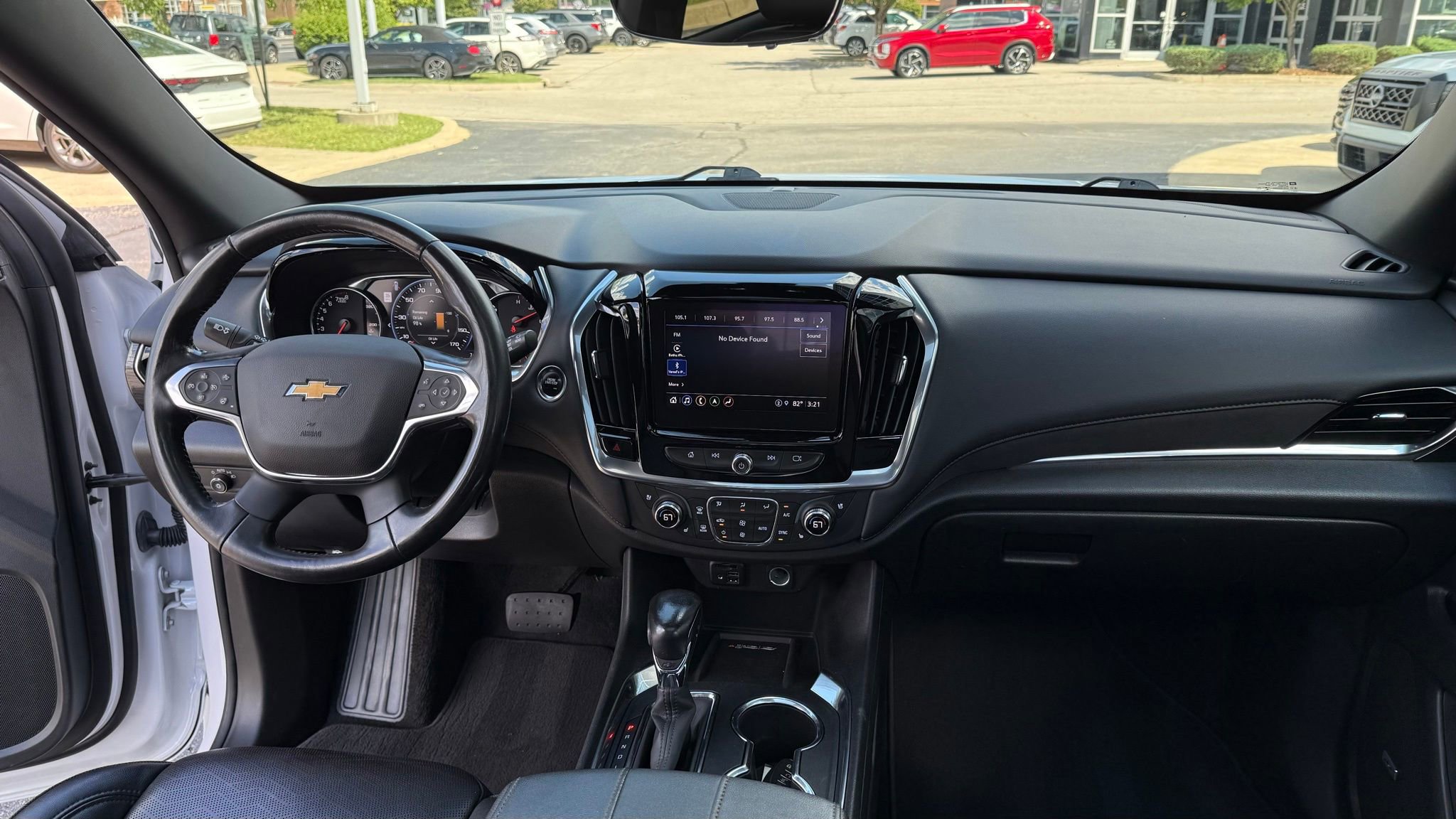 Used 2022 Chevrolet Traverse High Country image 18