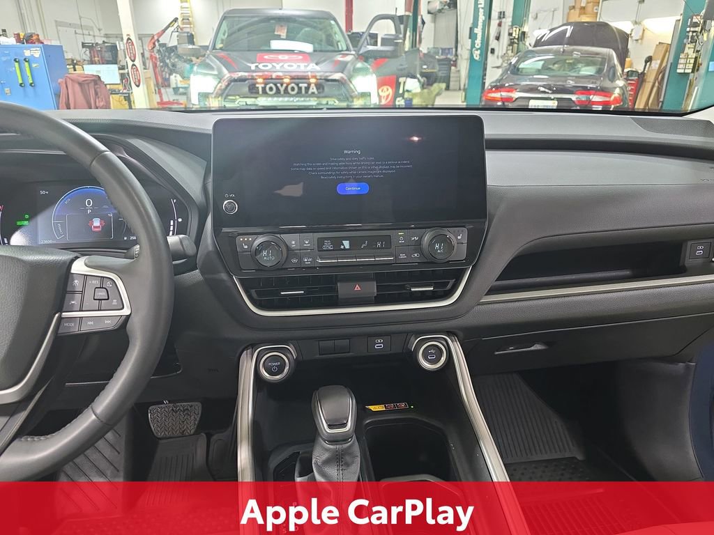 Certified 2024 Toyota Grand Highlander XLE image 25