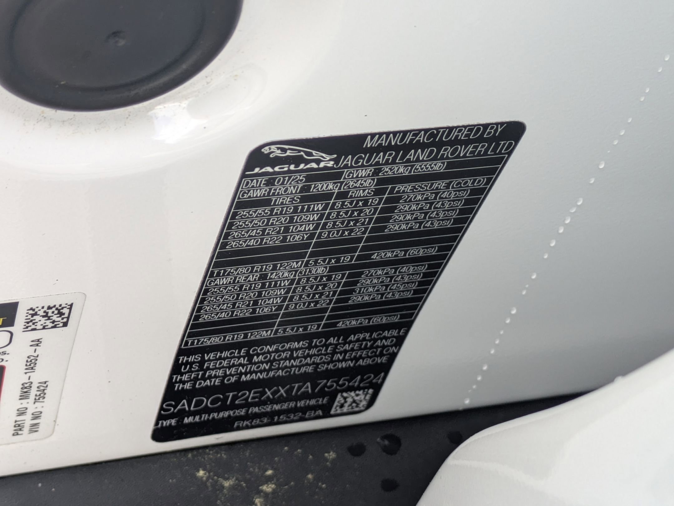 Used 2026 Jaguar F-PACE R-Dynamic S image 34