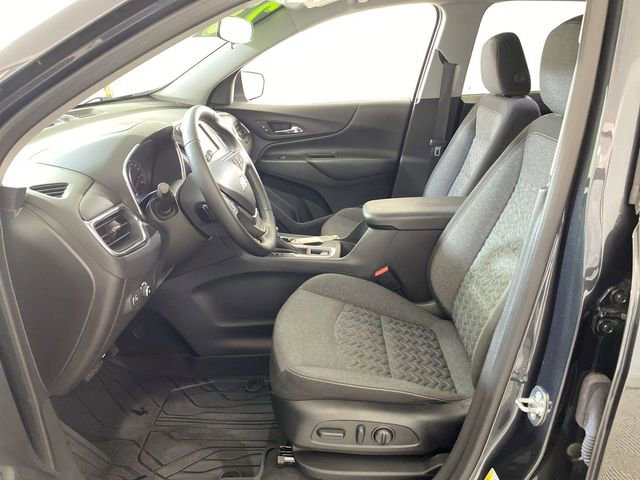 Used 2023 Chevrolet Equinox LT image 24