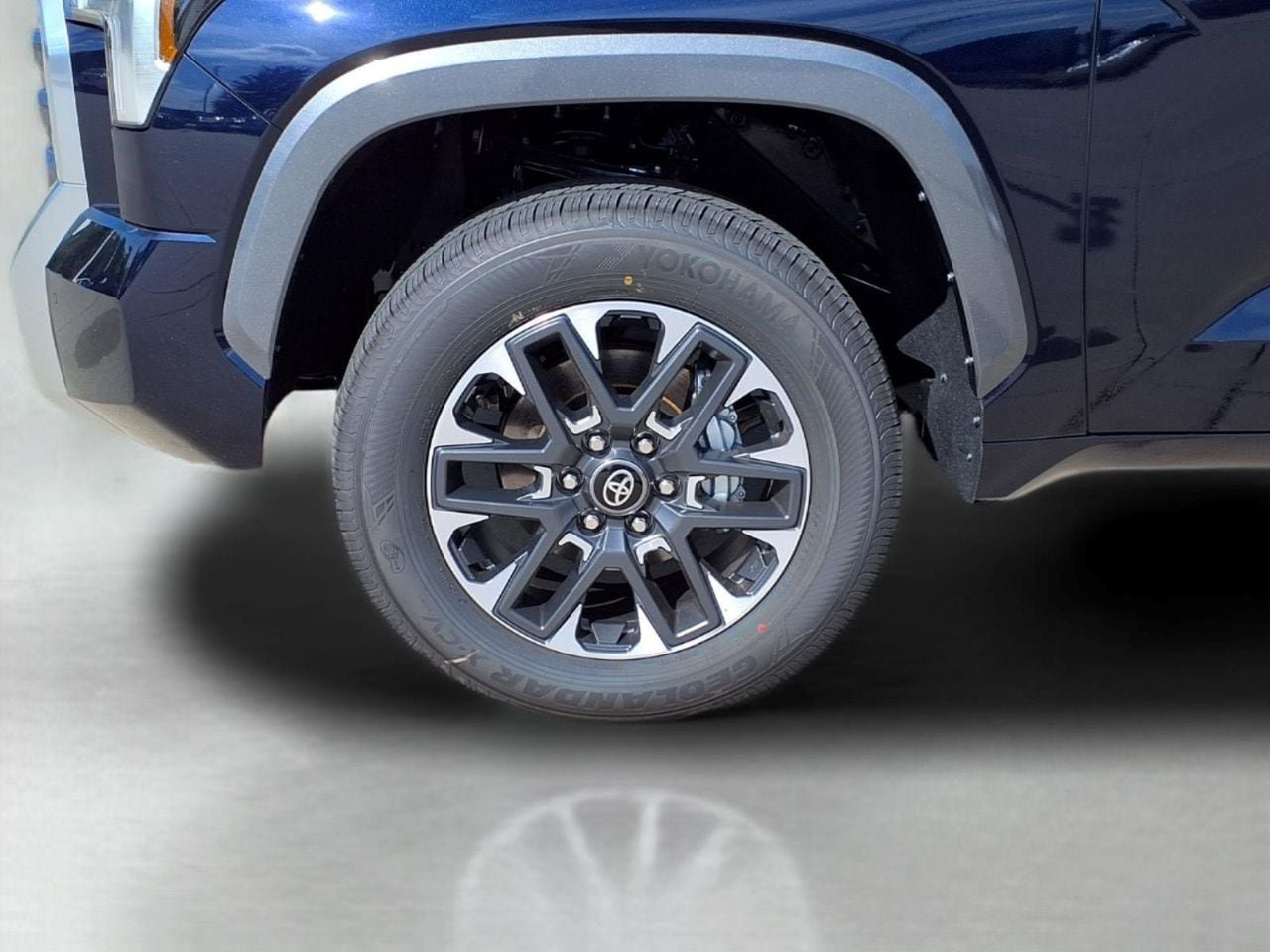 New 2026 Toyota Tundra Limited w/ Power Package AWD/4WD image 9