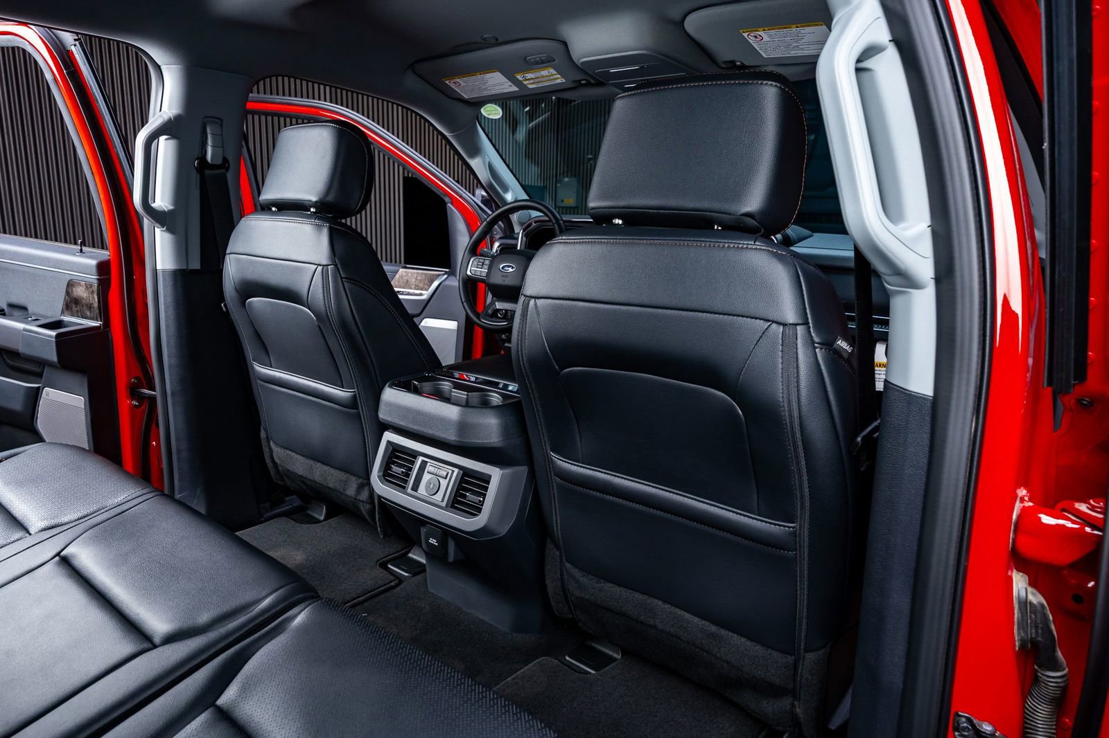 Used 2026 Ford F350 Lariat w/ Lariat Premium Package image 33