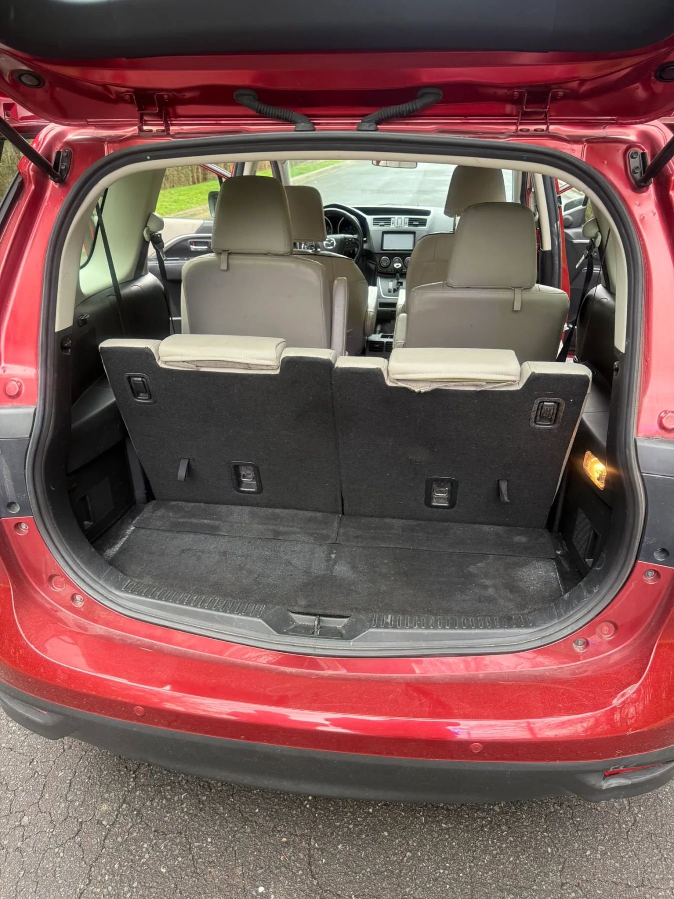 Used 2013 MAZDA MAZDA5 Grand Touring image 17