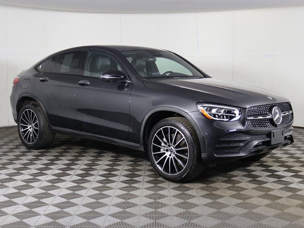 Used 2022 Mercedes-Benz GLC 300 4MATIC Coupe image 44