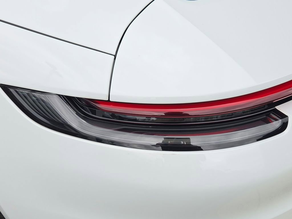 Certified 2021 Porsche 911 Carrera 4 AWD/4WD image 25