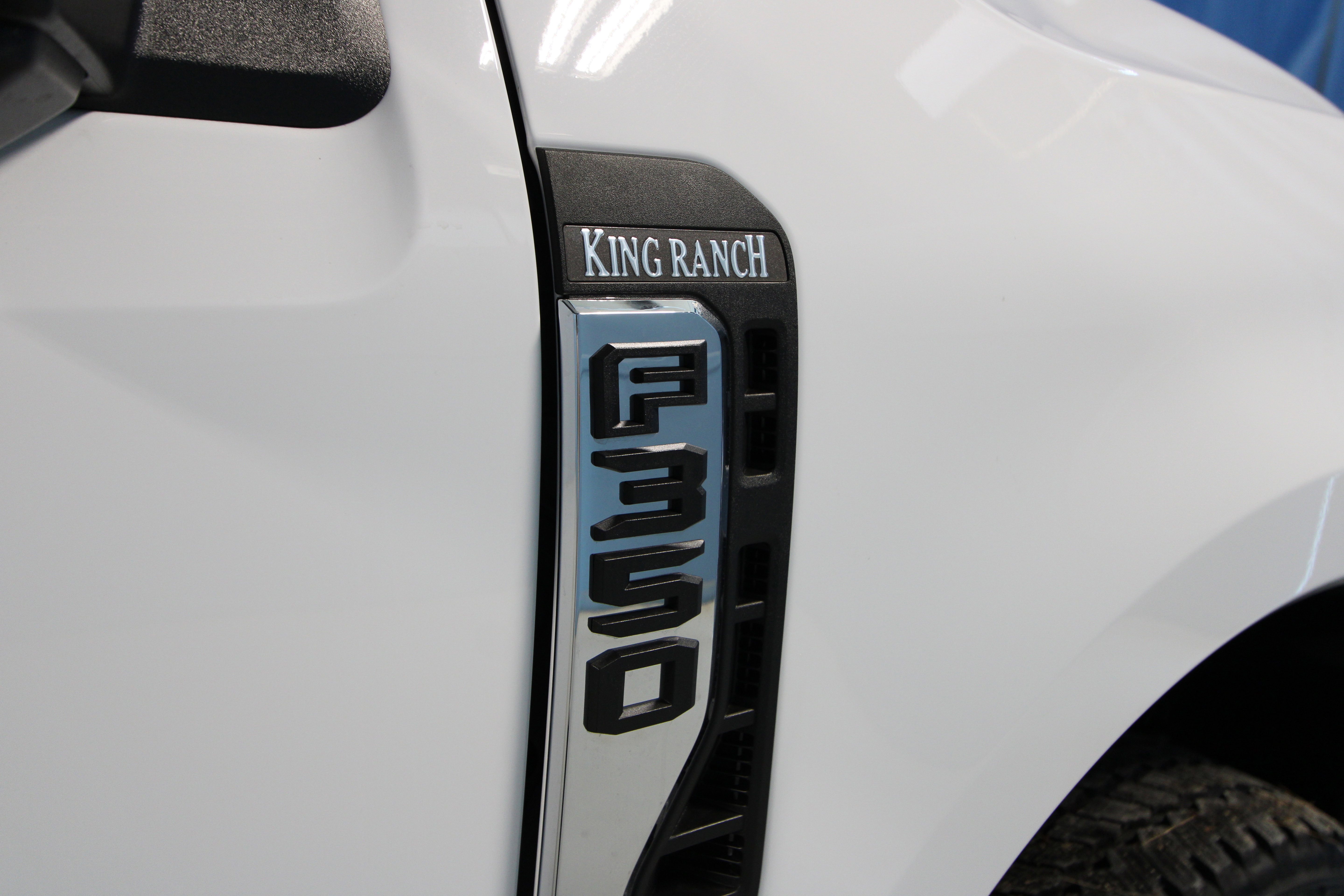 New 2025 Ford F350 King Ranch image 40