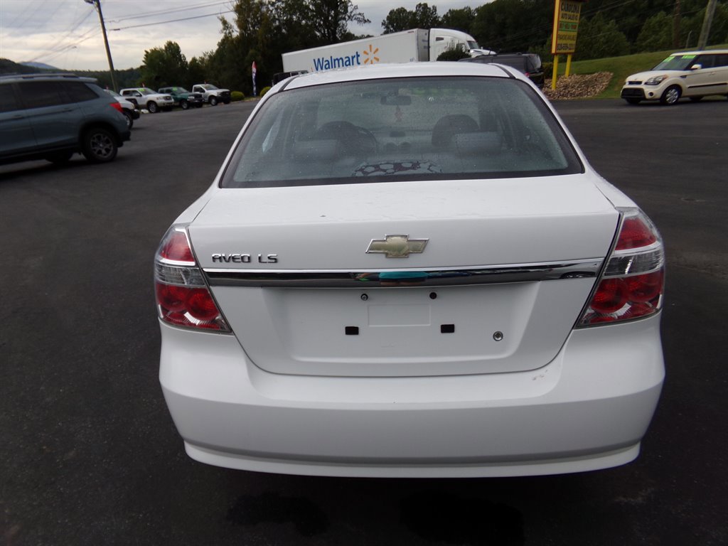 Used 2008 Chevrolet Aveo LS image 4
