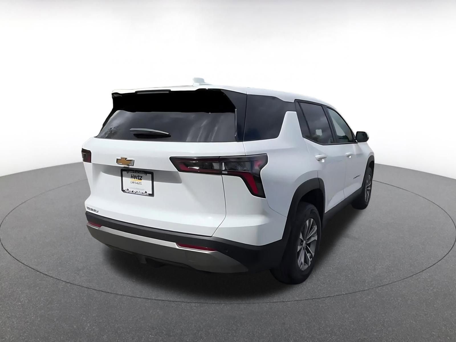 Used 2025 Chevrolet Equinox LT image 14