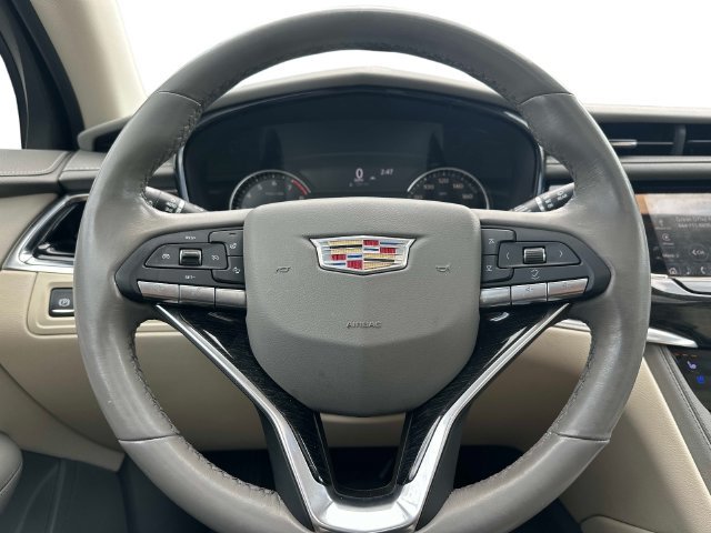 Used 2021 Cadillac XT6 Premium Luxury AWD/4WD image 21