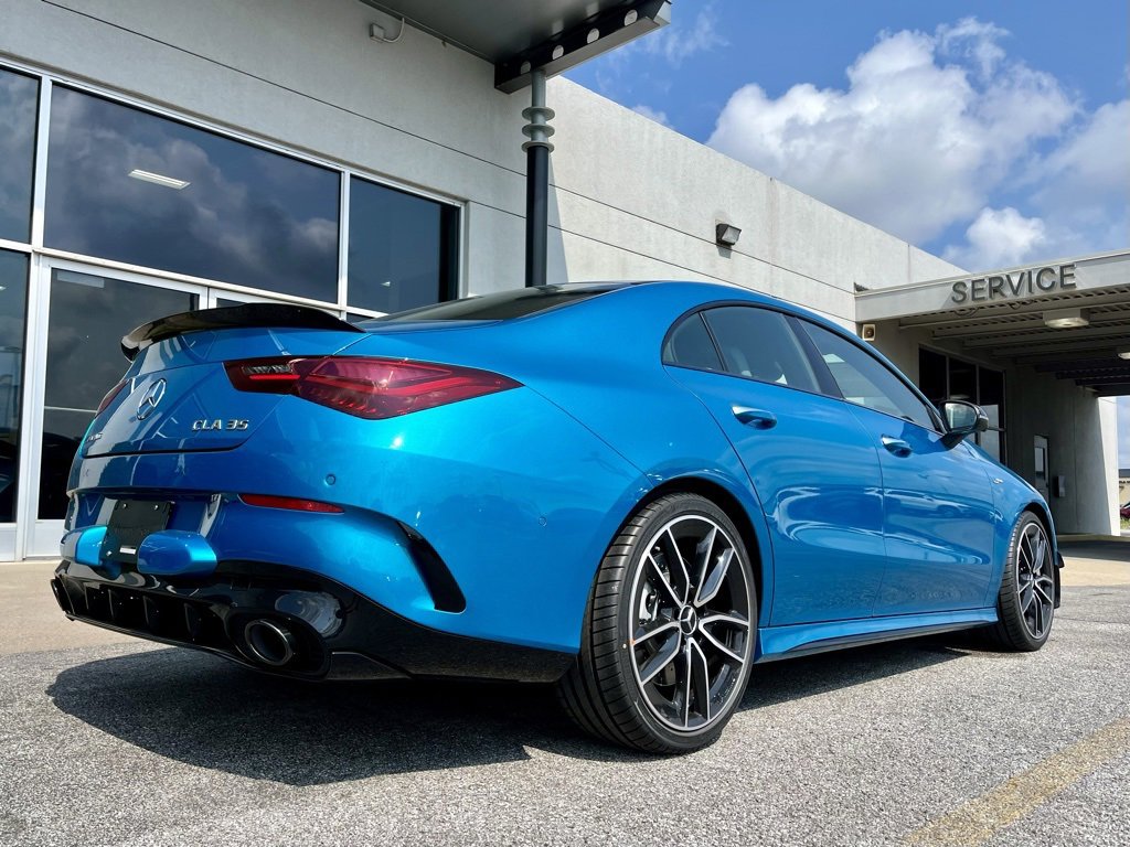 Used 2025 Mercedes-Benz CLA 35 AMG 4MATIC image 8