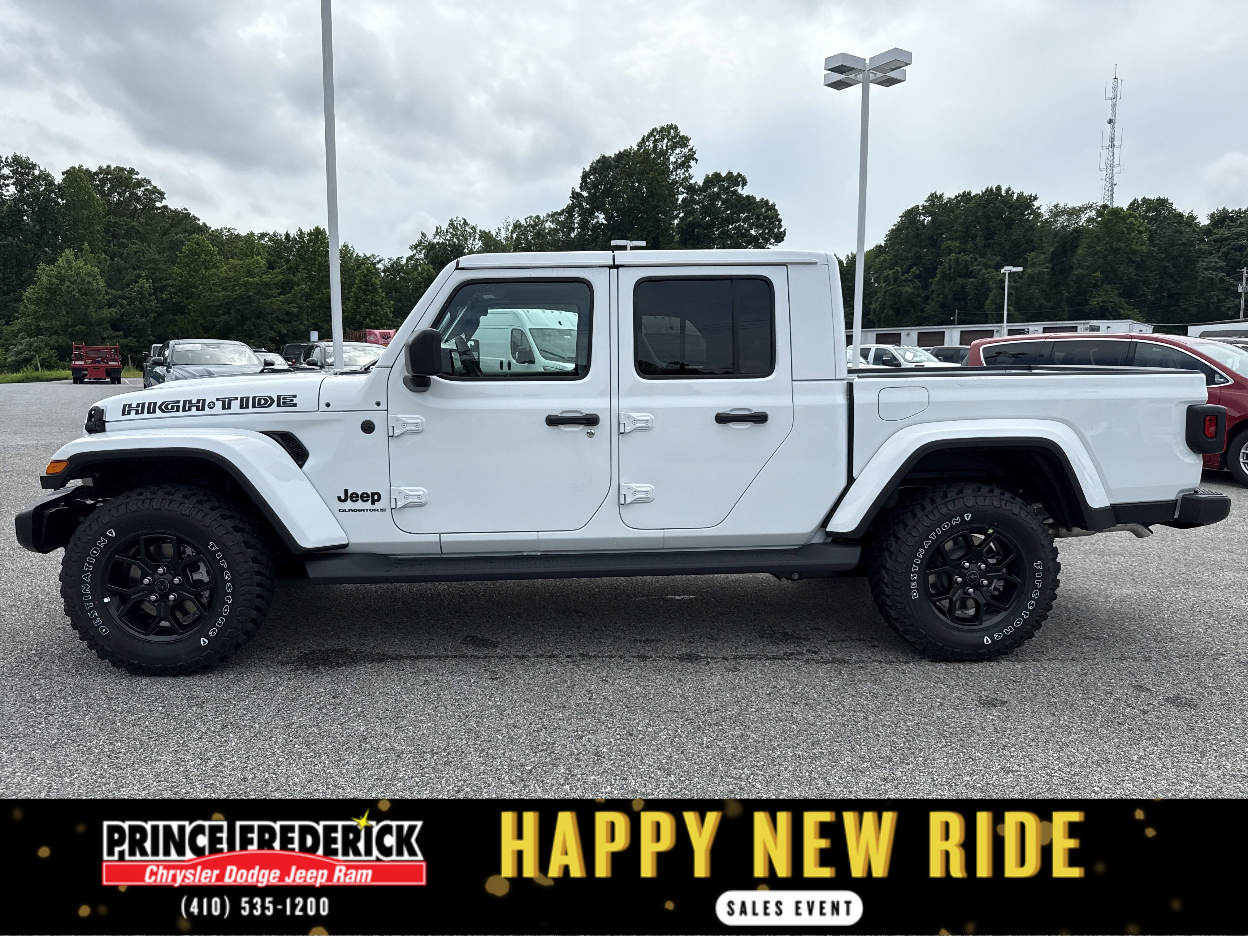 New 2025 Jeep Gladiator High Tide image 6