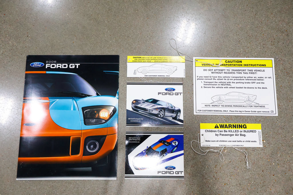 Used 2006 Ford GT RWD image 59