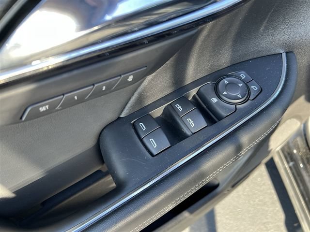 Certified 2023 Buick Envision Essence AWD/4WD image 15