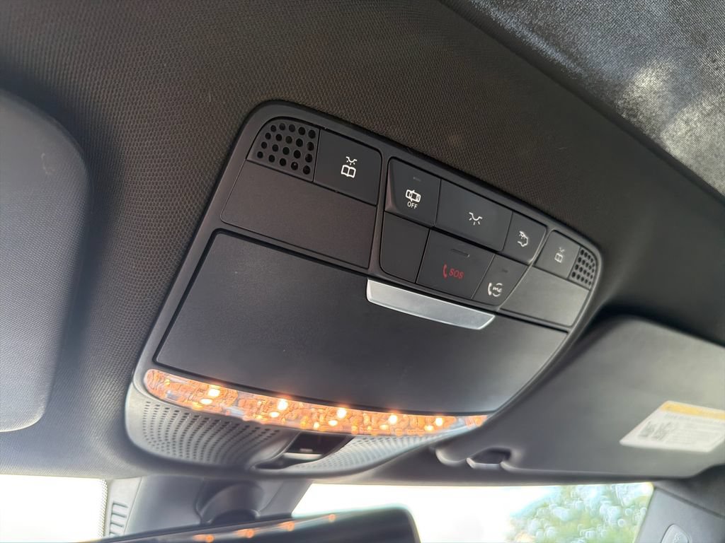 Used 2019 Mercedes-Benz C 300 Sedan w/ Multimedia Package image 31