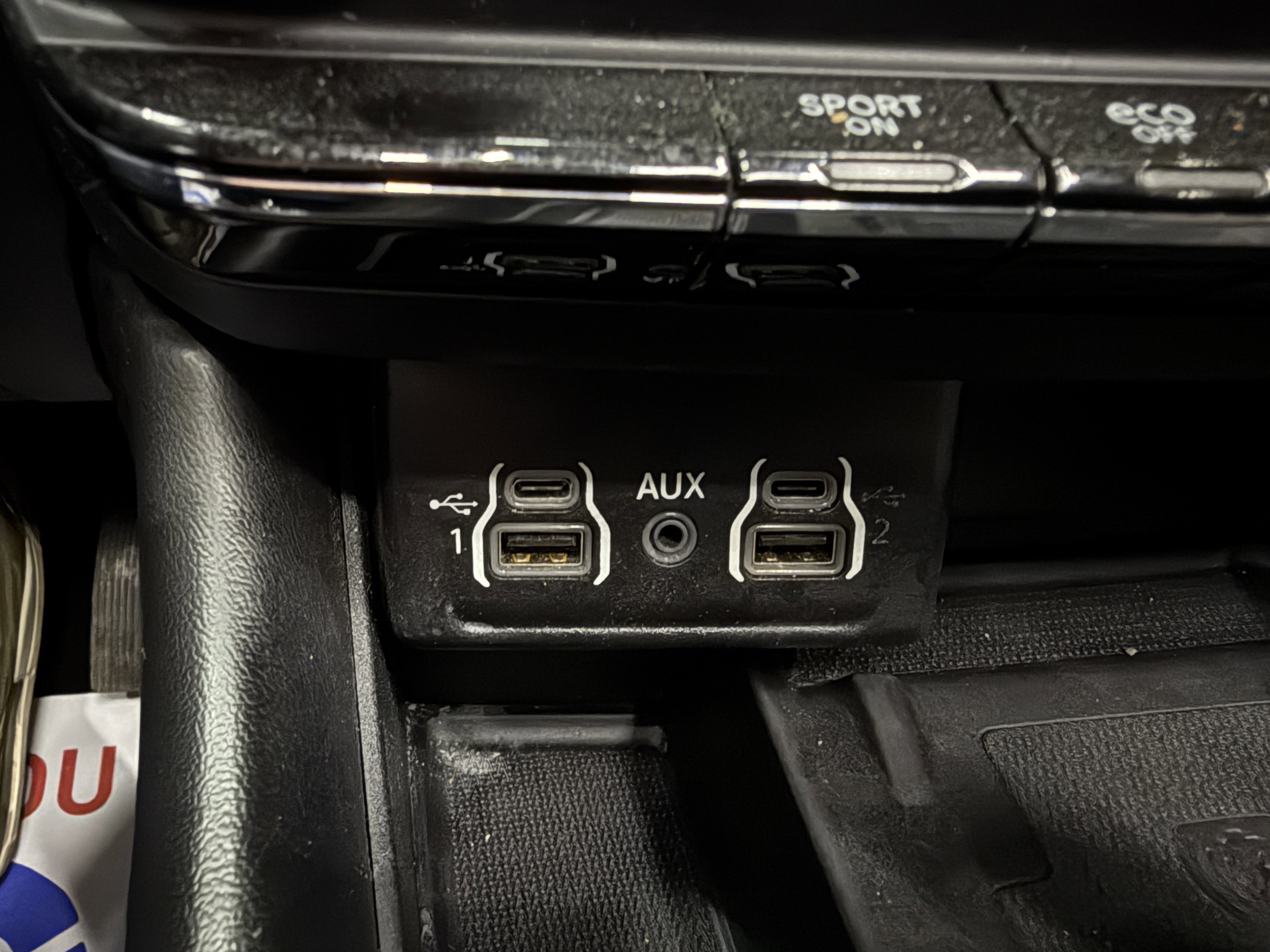 Used 2023 Dodge Durango R/T w/ Blacktop Package image 23