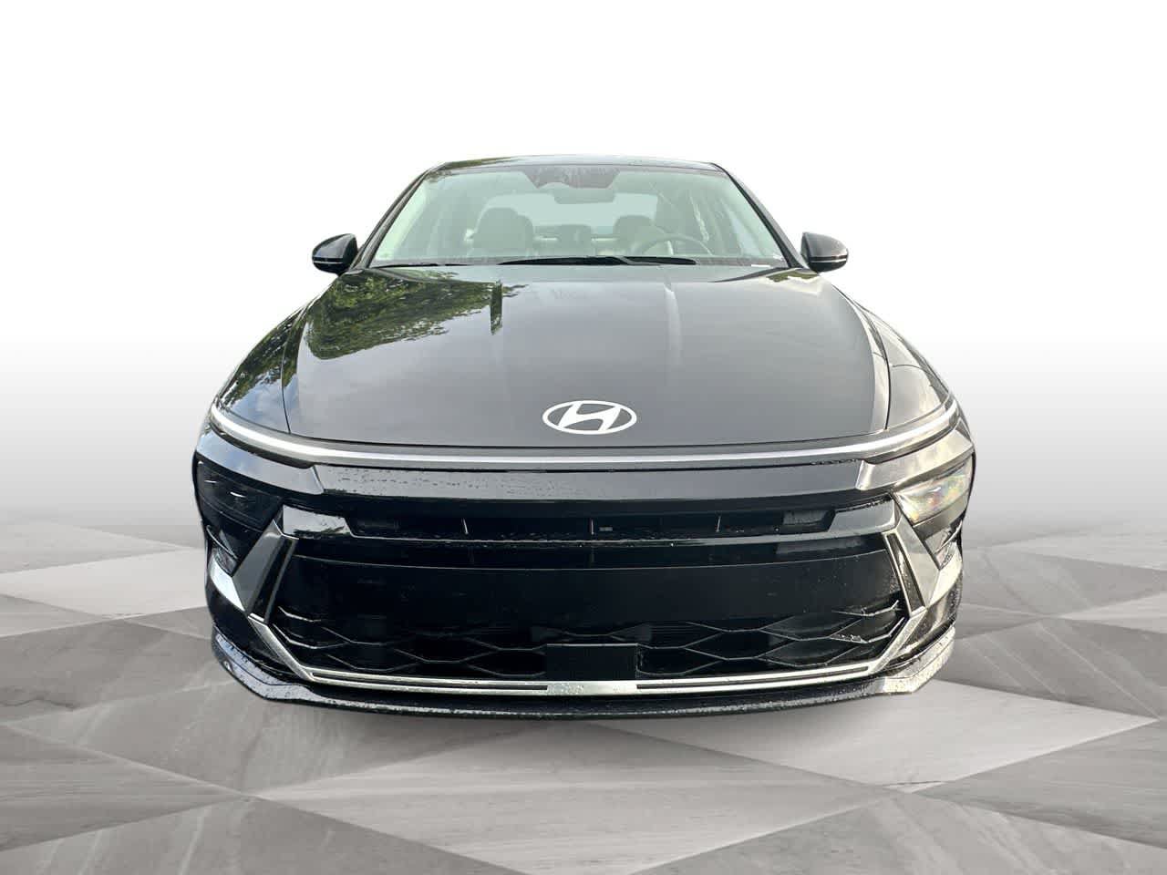 New 2025 Hyundai Sonata SEL FWD image 3