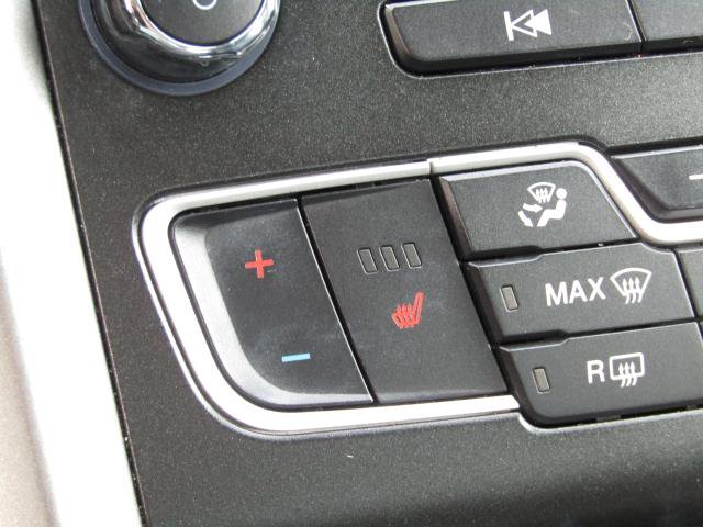 Used 2020 Ford Fusion SEL FWD image 19