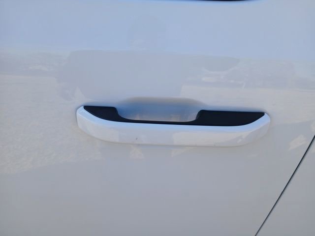 Used 2023 Jeep Wagoneer Series III w/ Premium Group I image 15