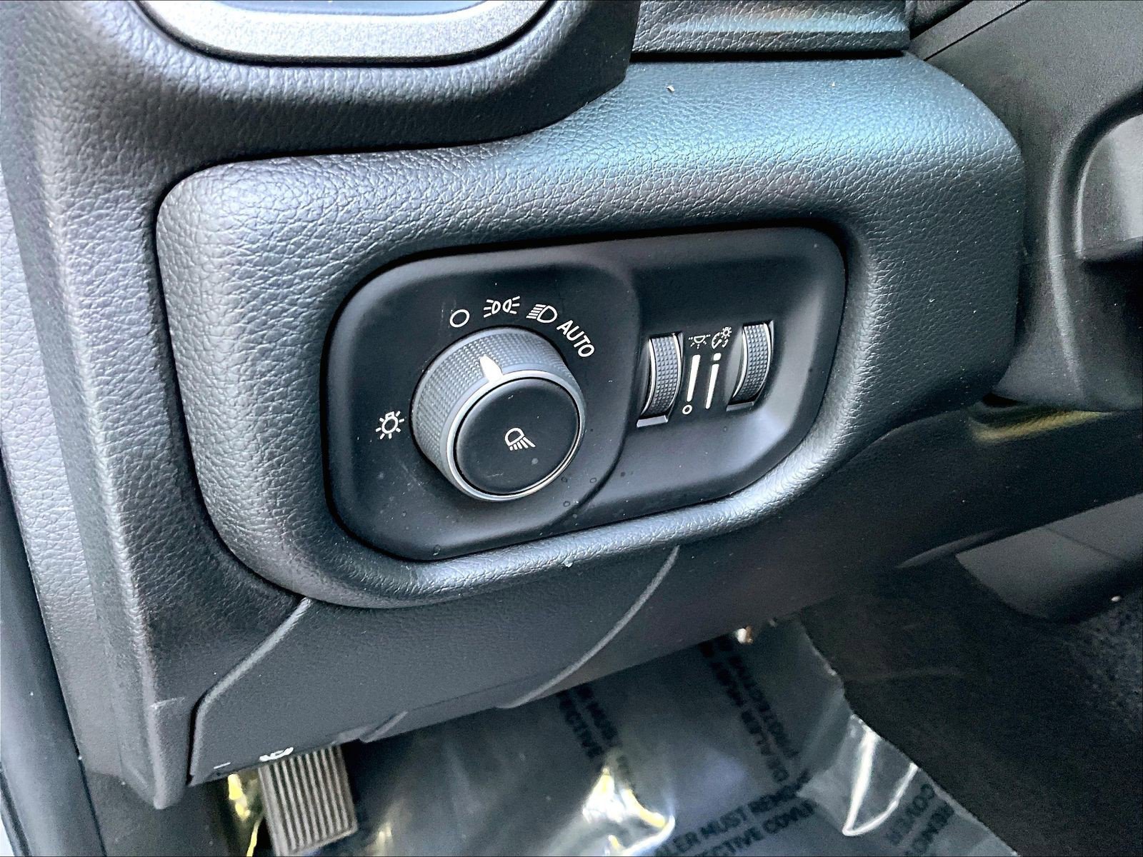 Used 2019 RAM 2500 Tradesman AWD/4WD image 36