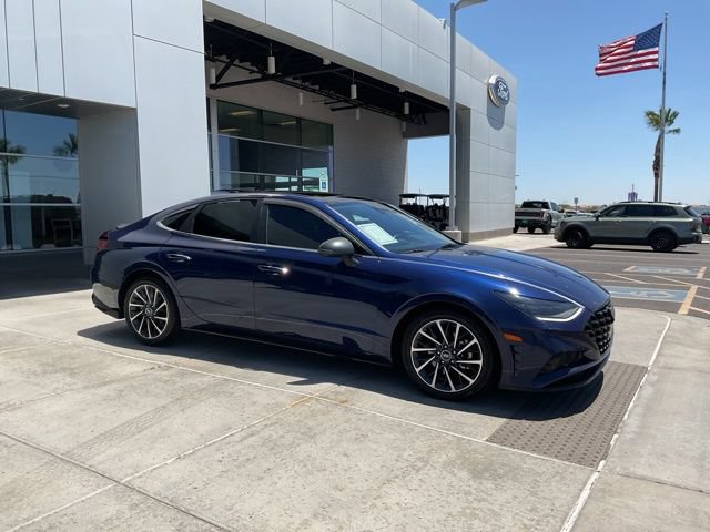 Used 2022 Hyundai Sonata Limited FWD image 9