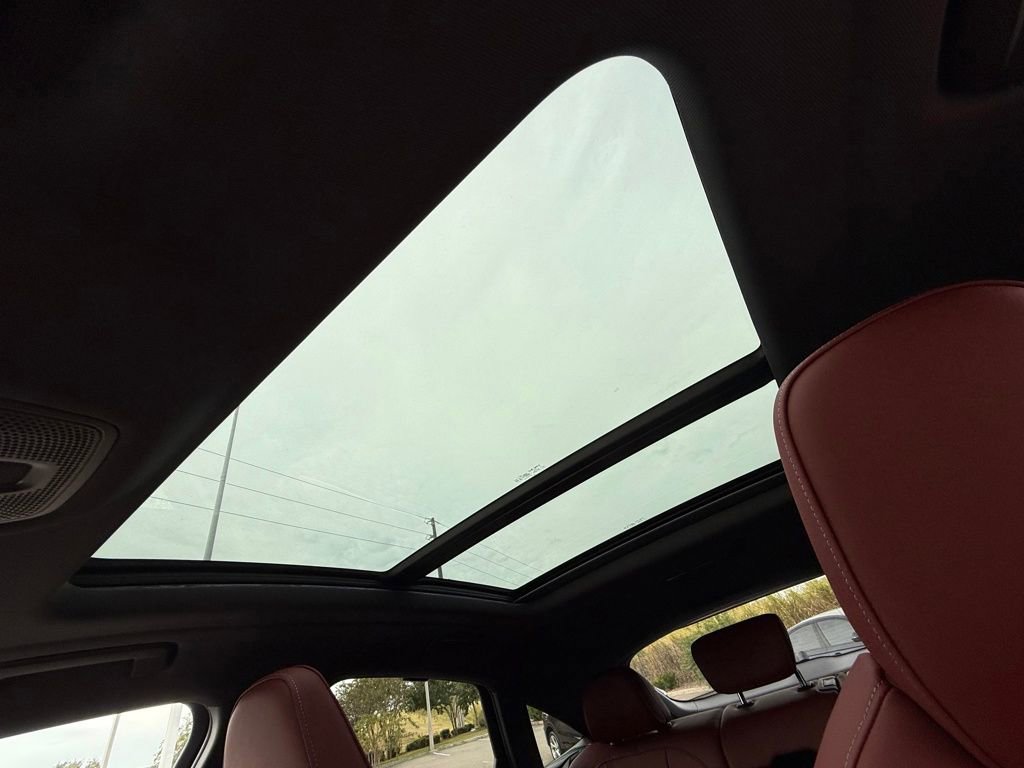 New 2025 Audi SQ5 Prestige image 14