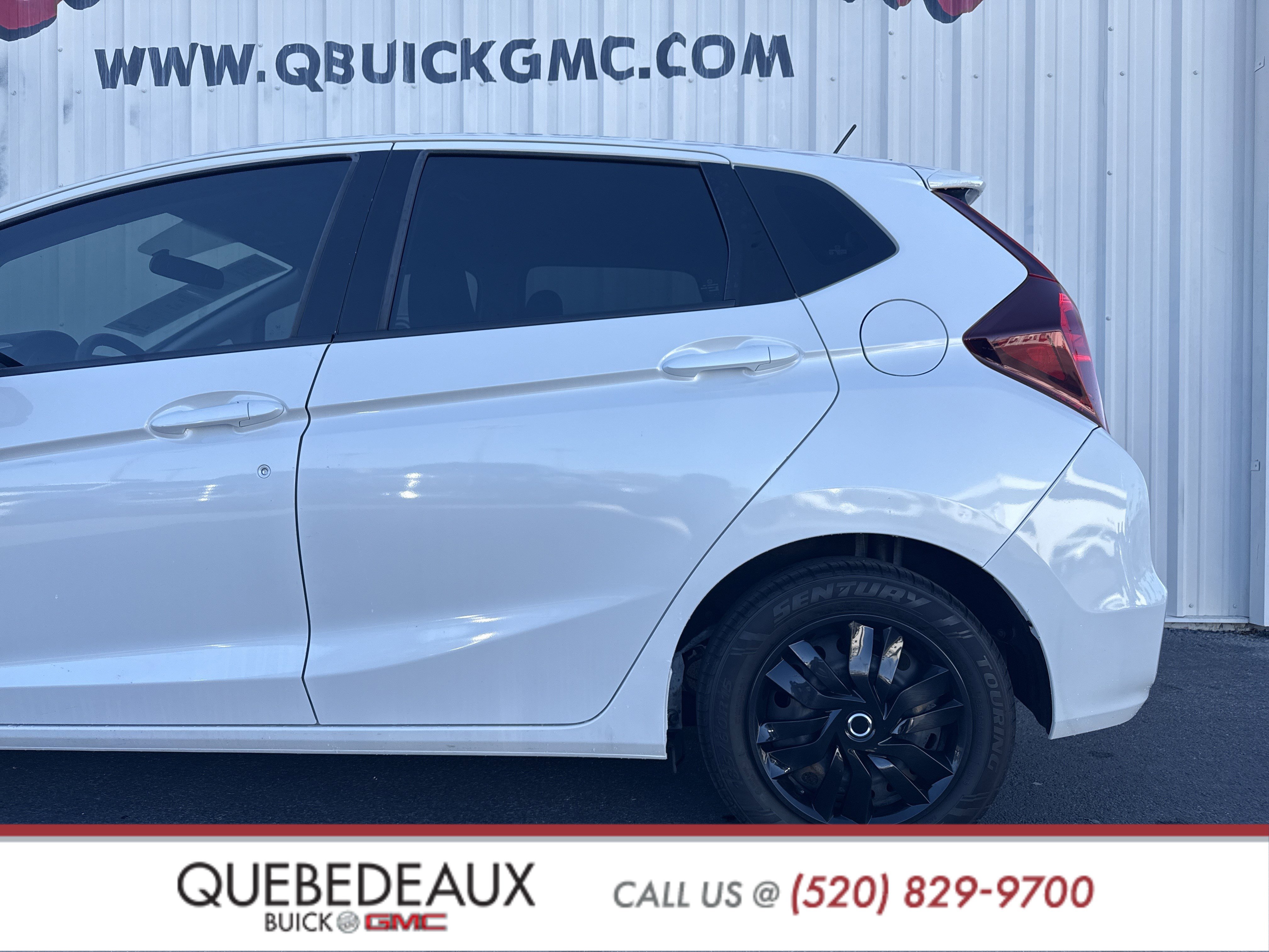Used 2020 Honda Fit LX image 2