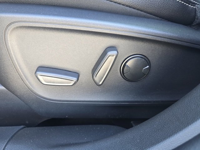 New 2026 Ford Escape Platinum image 19