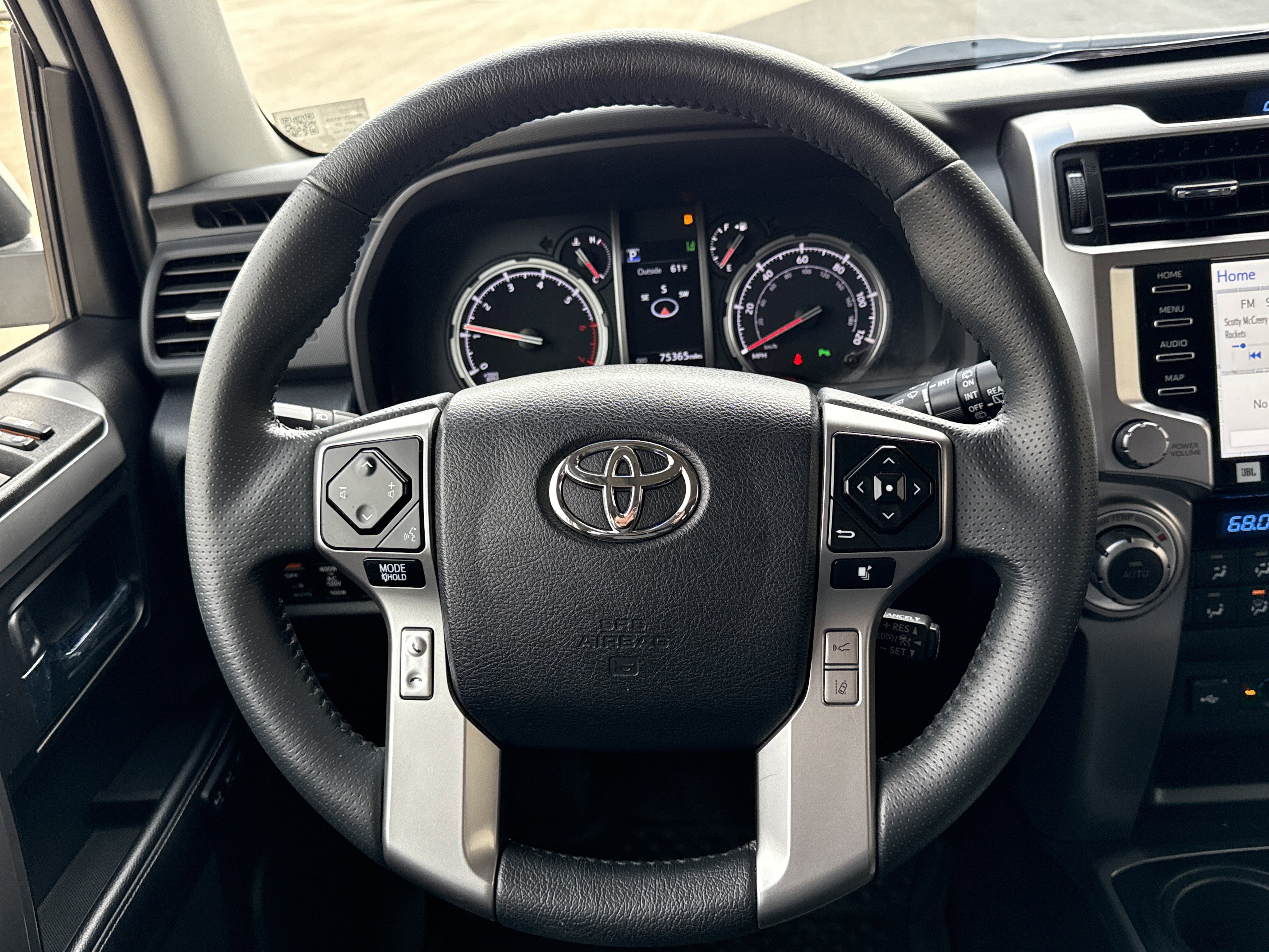 Used 2022 Toyota 4Runner Limited image 10