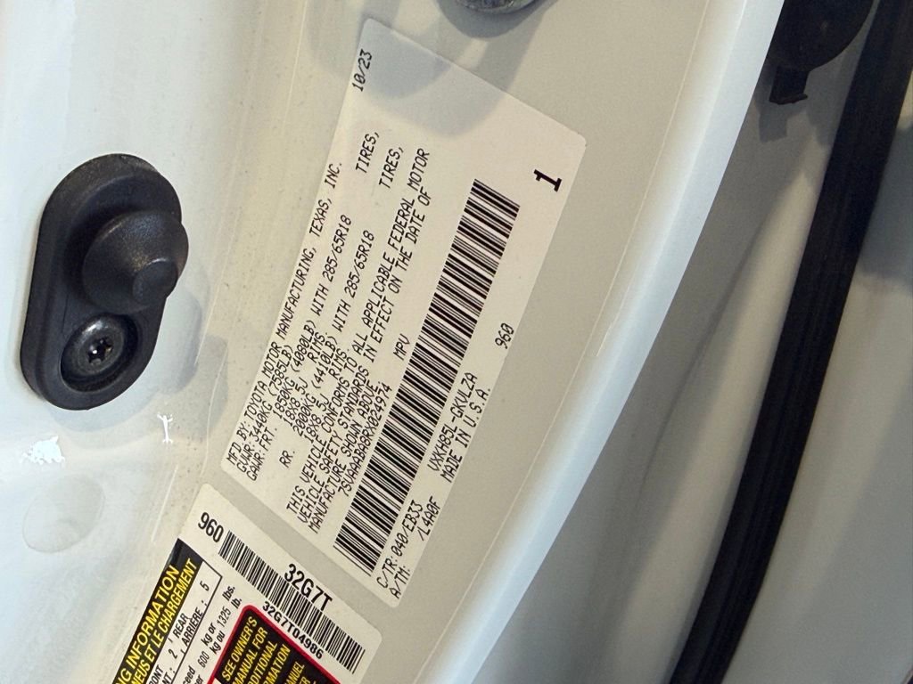 Used 2024 Toyota Sequoia TRD Pro AWD/4WD image 39