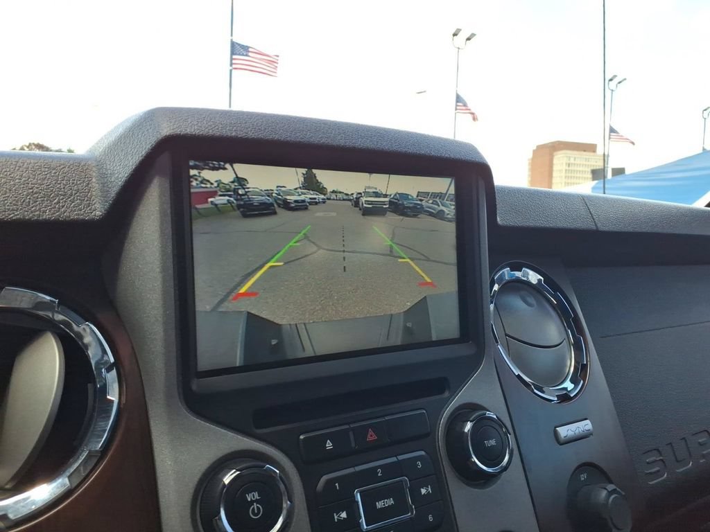 Used 2015 Ford F350 Lariat w/ Lariat Ultimate Package AWD/4WD image 19