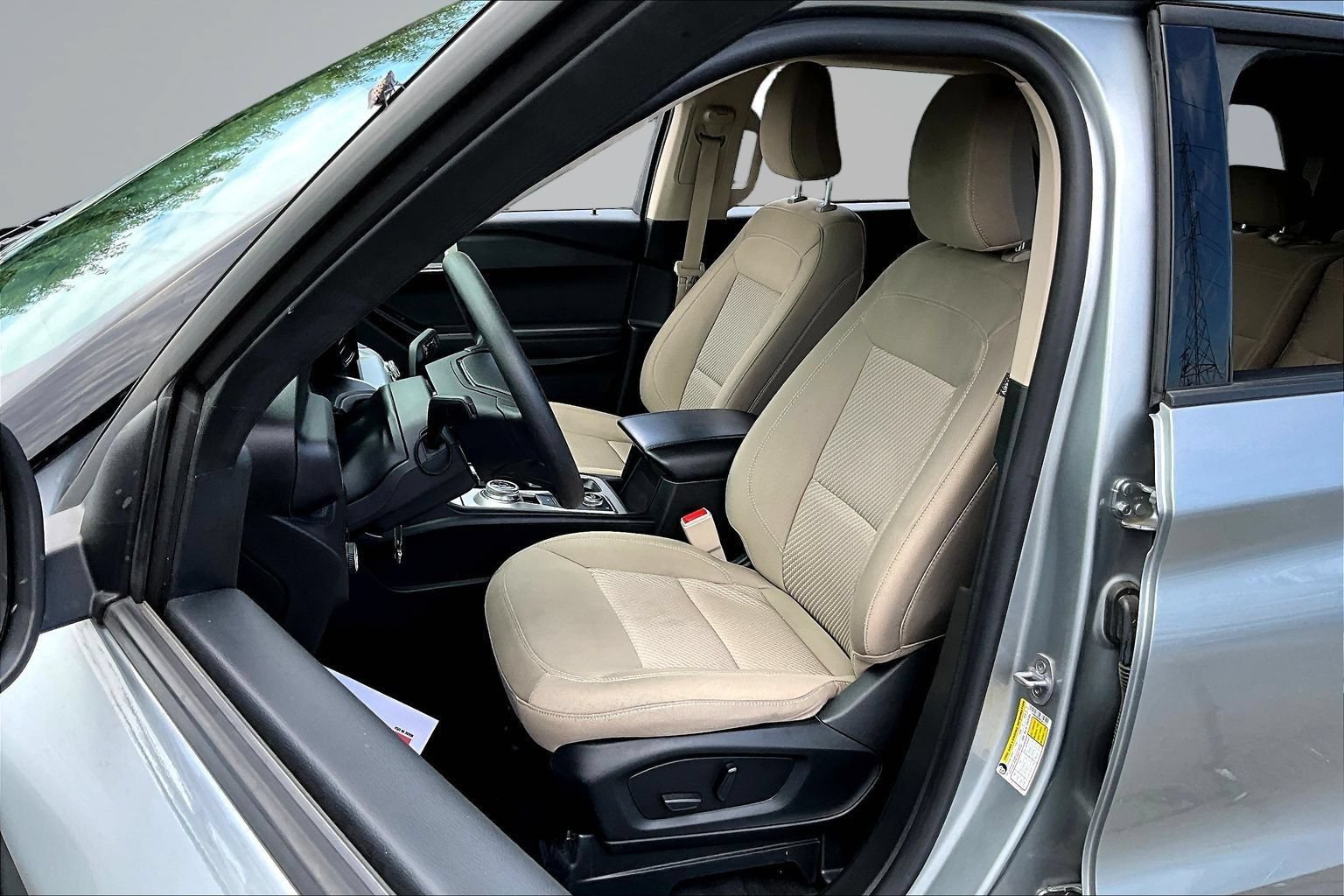 Used 2023 Ford Explorer 4WD image 19