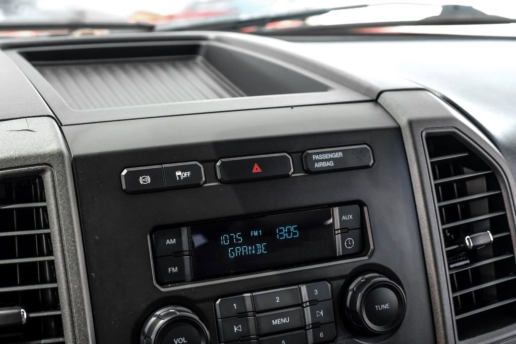 Used 2018 Ford F350 XL w/ Power Equipment Group RWD image 19
