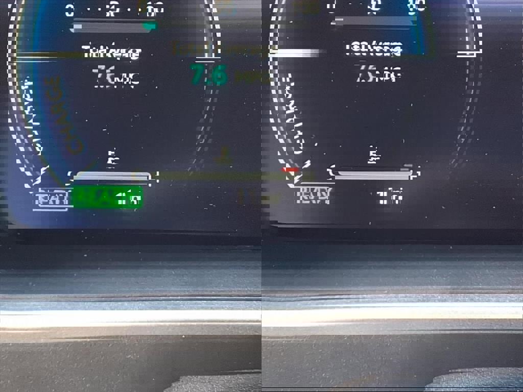 Certified 2026 Toyota Corolla Cross XSE w/ Convenience Package image 28