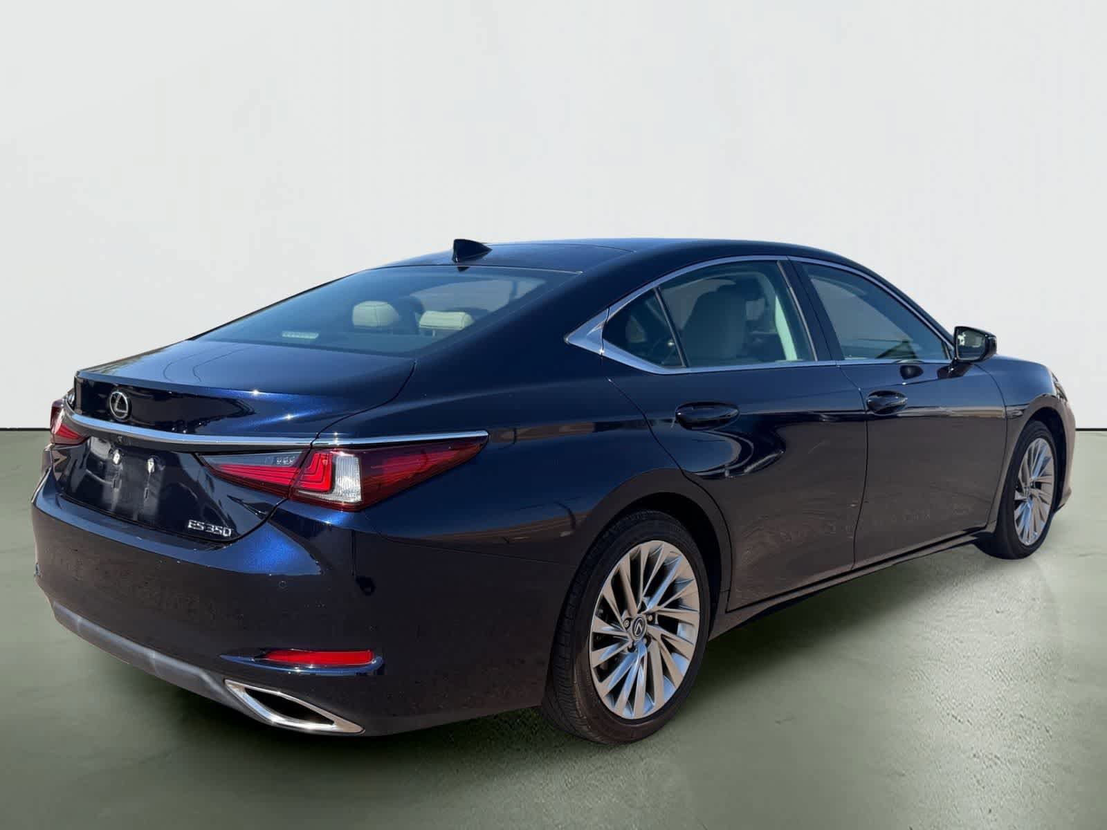Used 2019 Lexus ES 350 w/ Accessory Package 2 FWD image 4