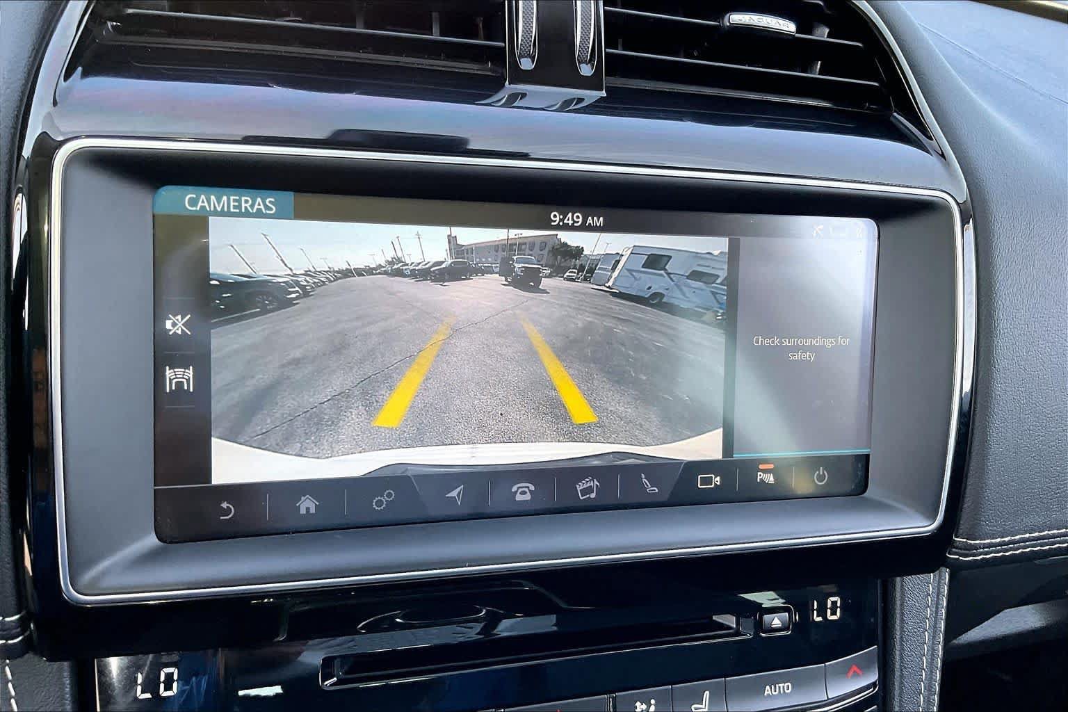 Used 2019 Jaguar F-PACE R-Sport AWD/4WD image 24