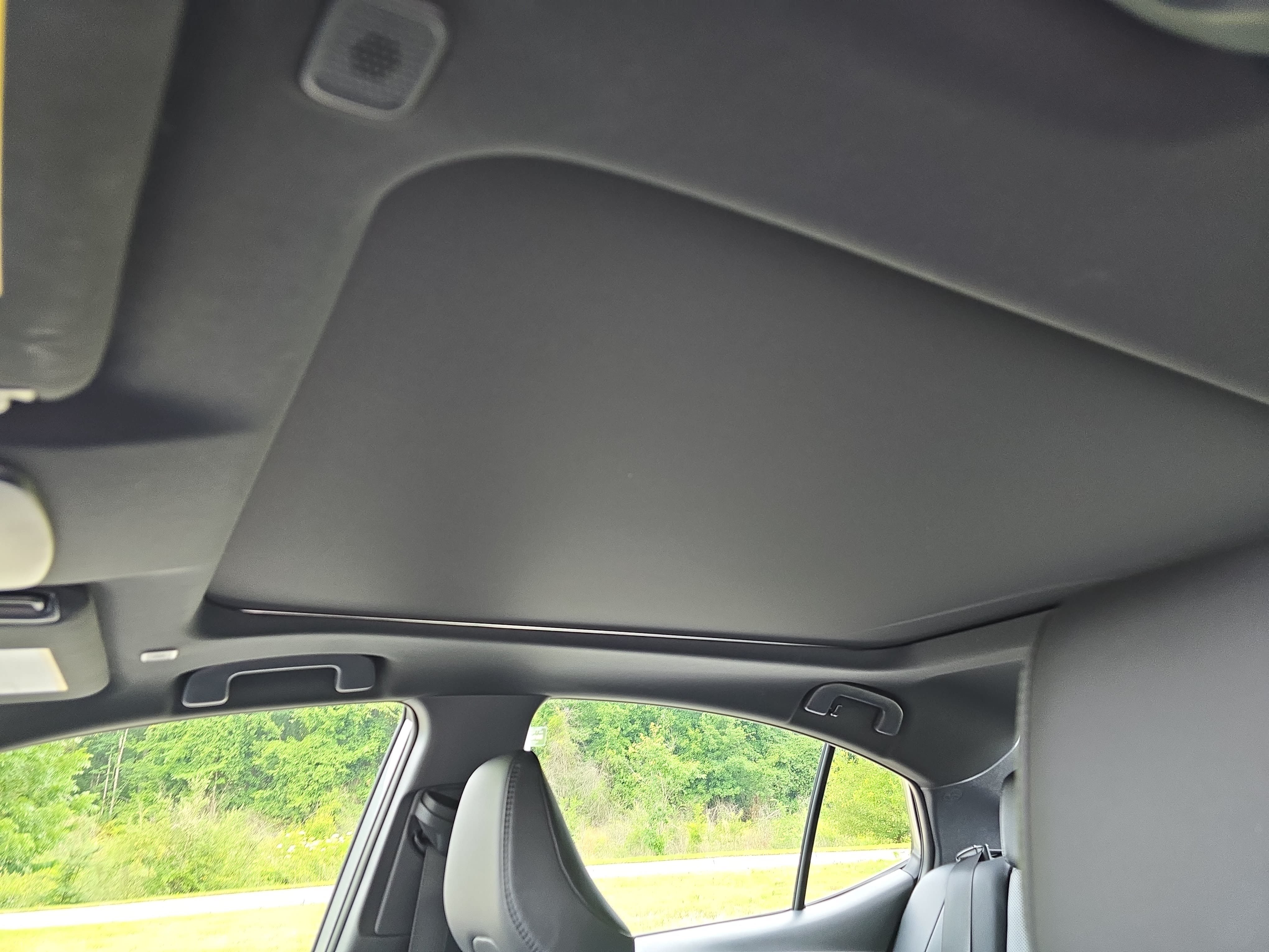 Used 2025 Toyota Camry XSE FWD image 31