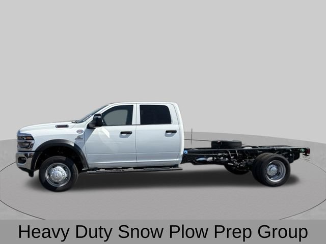 New 2026 RAM 5500 Tradesman w/ Chrome Appearance Group AWD/4WD image 3