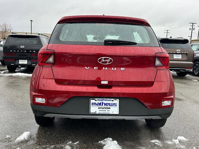 New 2026 Hyundai Venue SE image 4