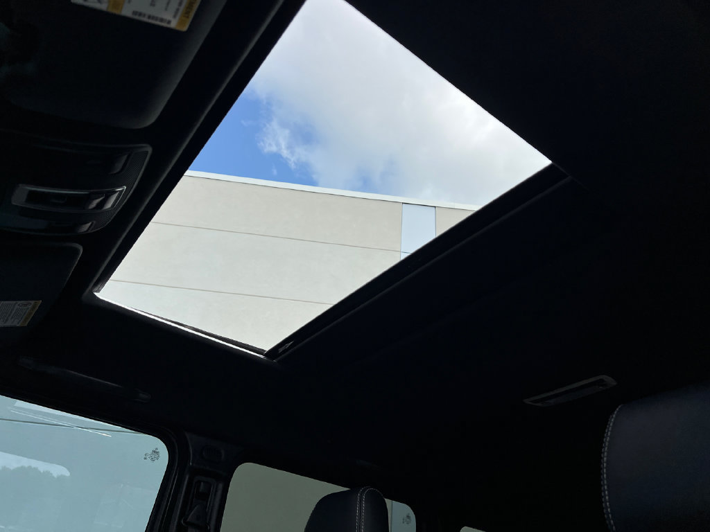Used 2017 Mercedes-Benz G 550 Squared image 24