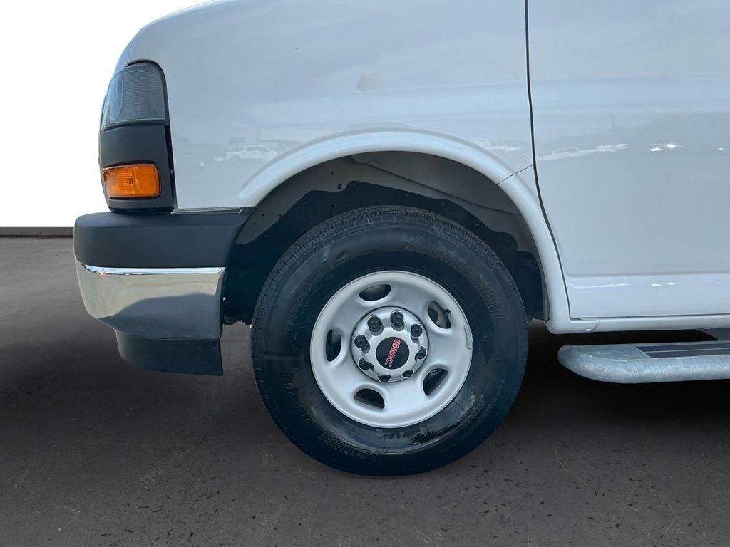 Used 2024 GMC Savana 2500 w/ Driver Convenience Package image 13