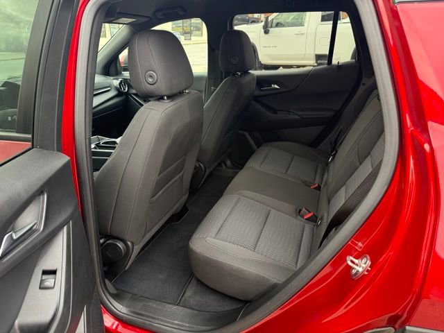 Used 2025 Chevrolet Equinox LT w/ Safety and Technology Package image 10