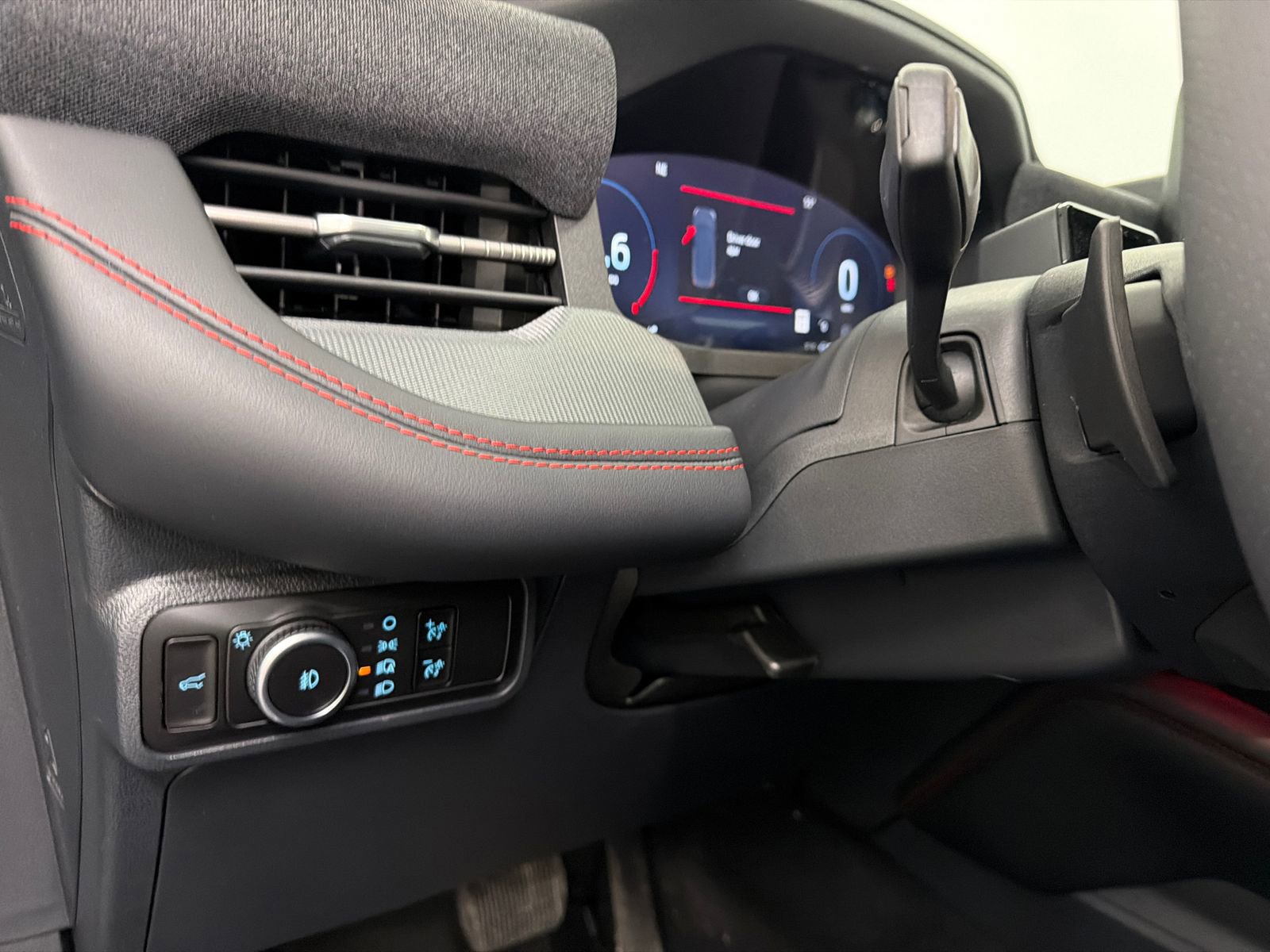 New 2026 Ford Explorer ST w/ Sun And Sound Package image 36