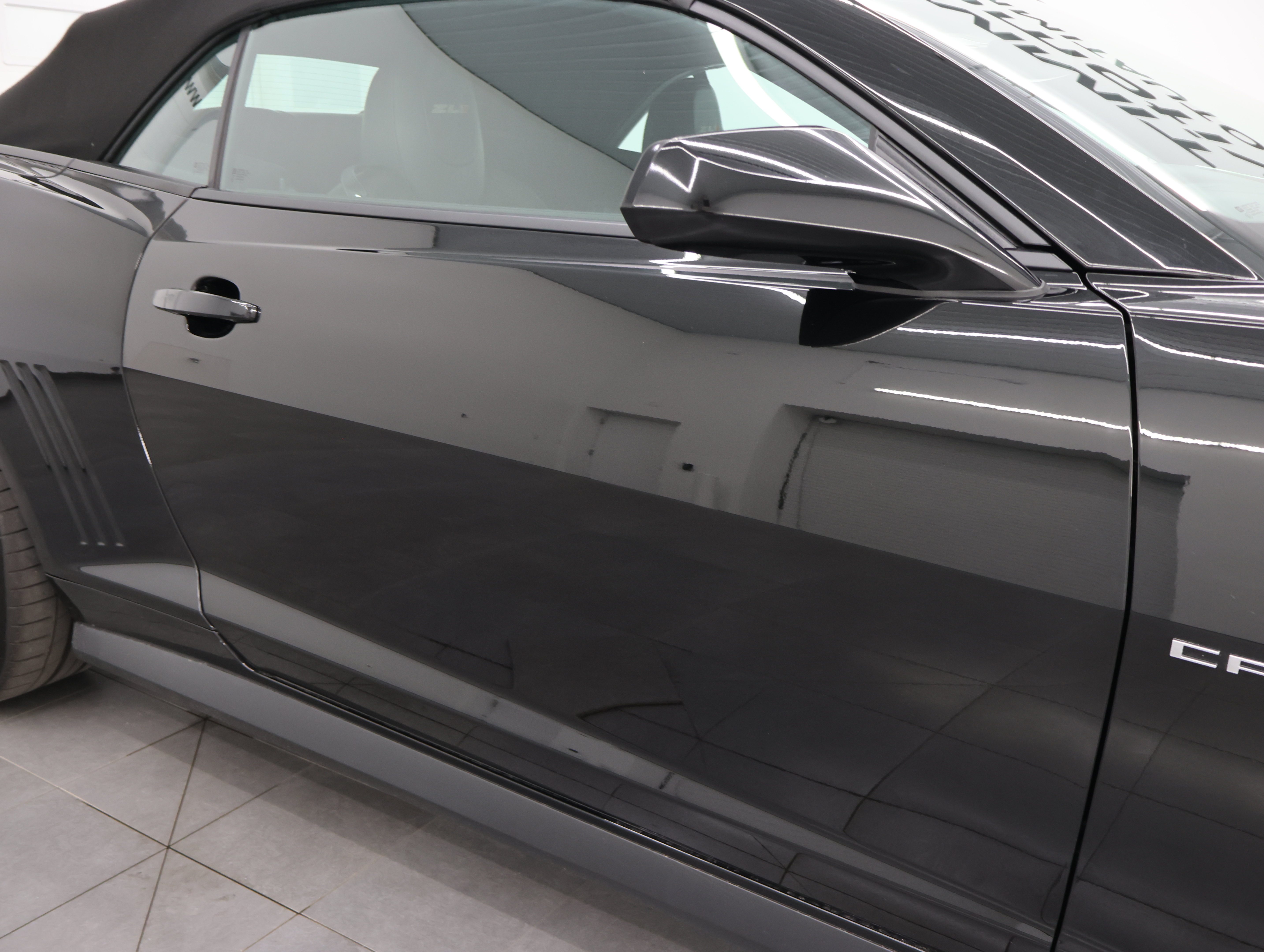 Used 2015 Chevrolet Camaro ZL1 RWD image 24